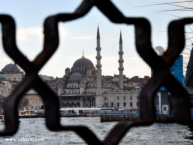 Поглед към Истанбул